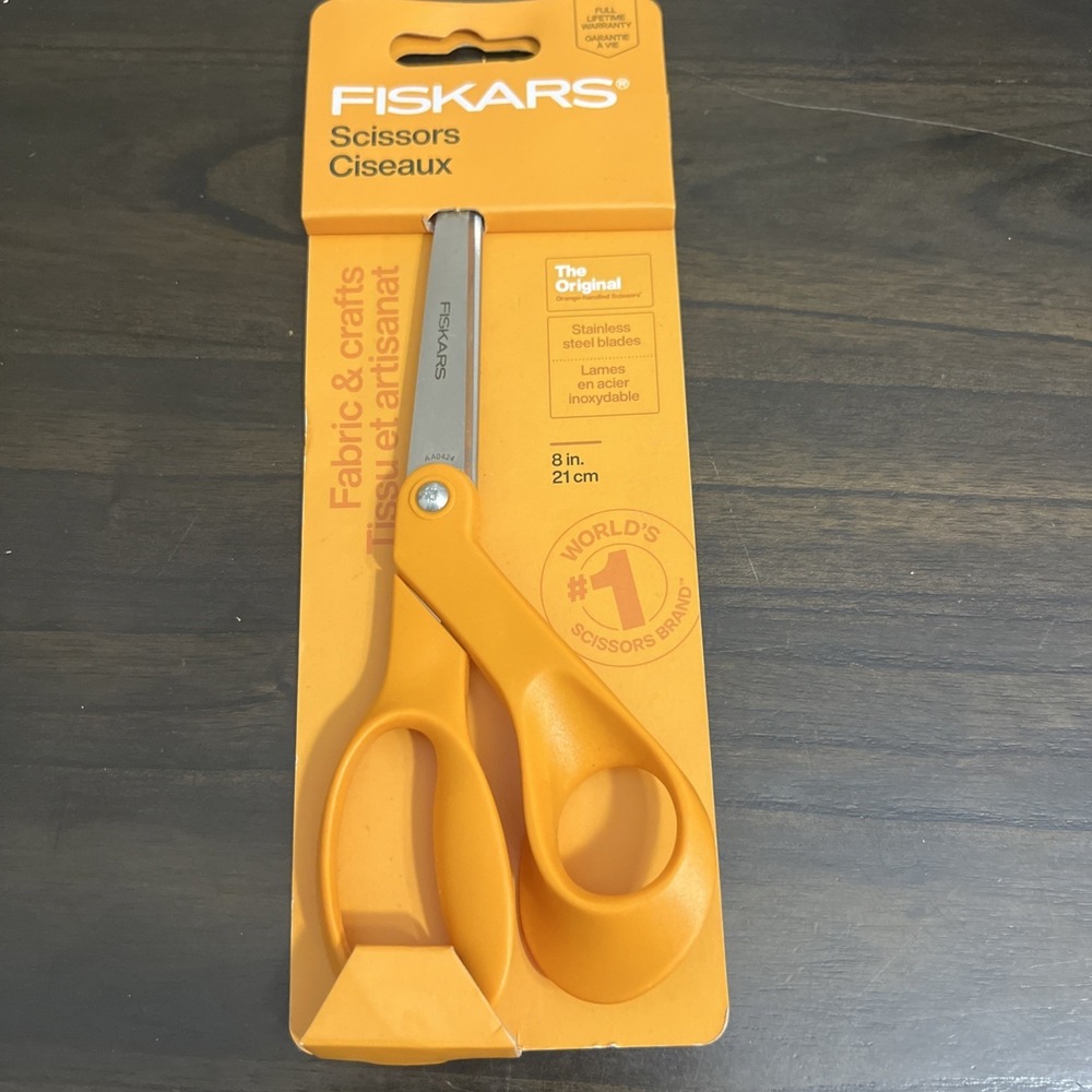 FISKARS PINKING SHEARS brand new